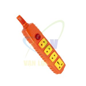Thân ổ cắm 4 cổng (không kèm dây) có nút nguồn, công suất 6000W 4S-6000W2+ SOPOKA
